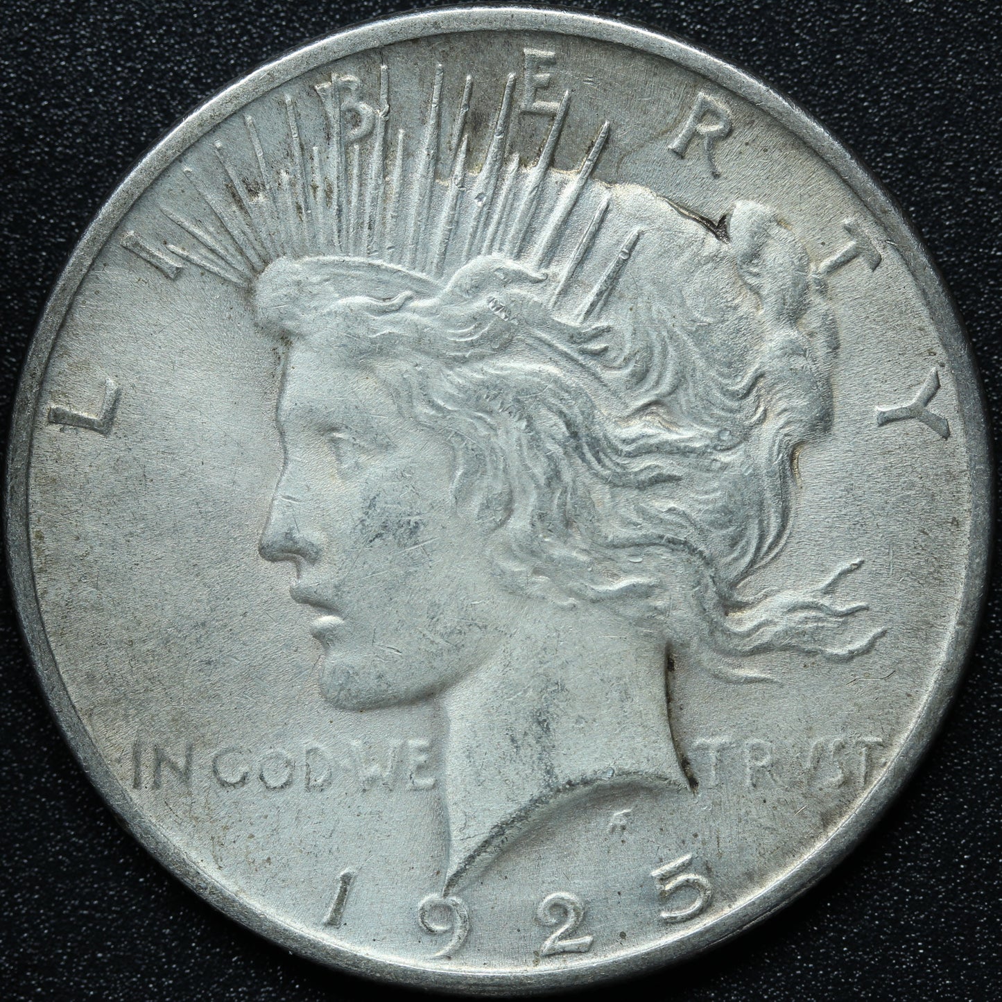 1925 Peace Dollar - Silver - Philadelphia