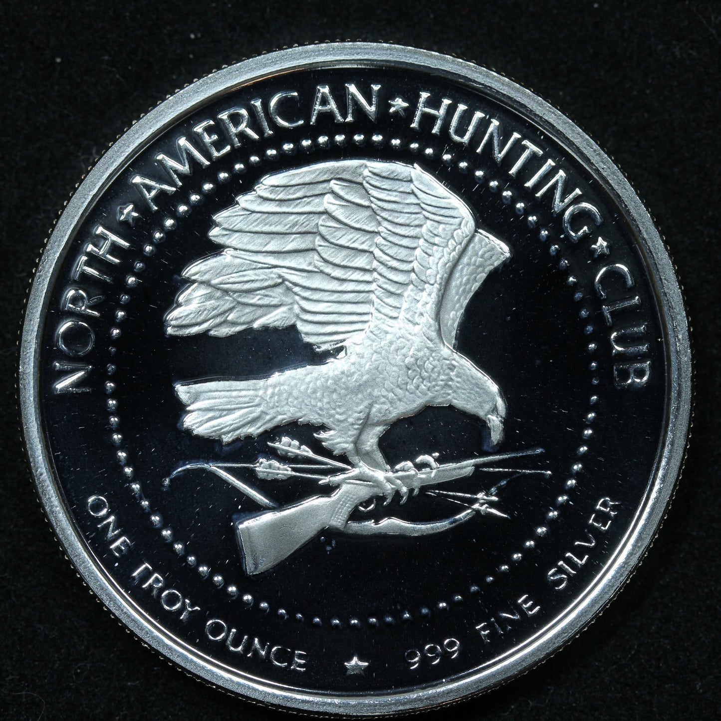 1 oz .999 Fine Silver - North American Hunting Club - Minnesota Mystery Buck w/ Capsule