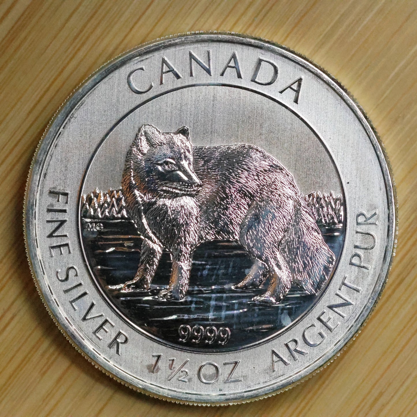2014 Canada 1.5 oz Silver Arctic Fox .9999 Fine $8 Coin Spots/Marks