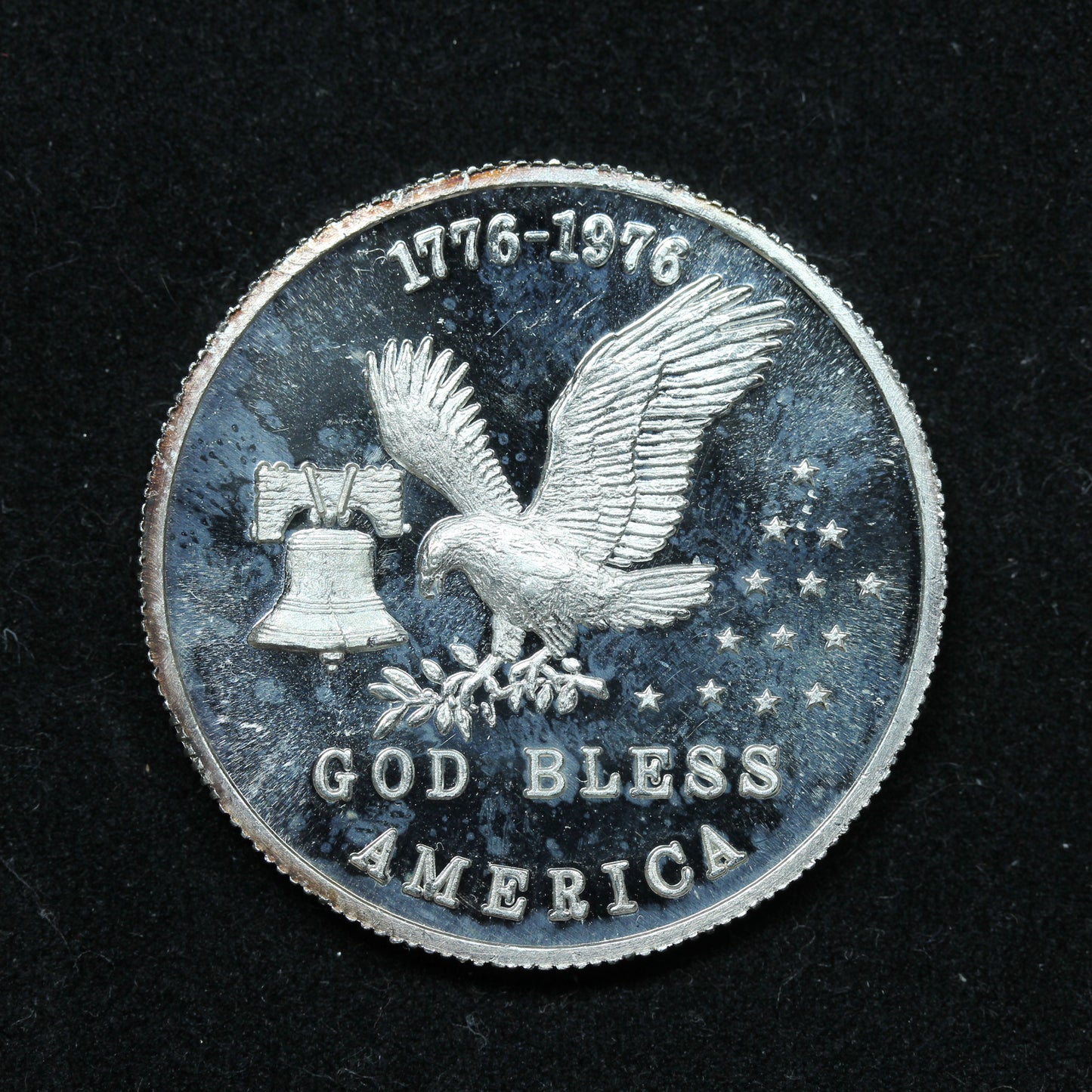 1776-1976 Bicentennial Tri-State Refining God Bless America 1/2 oz .999 Fine Silver