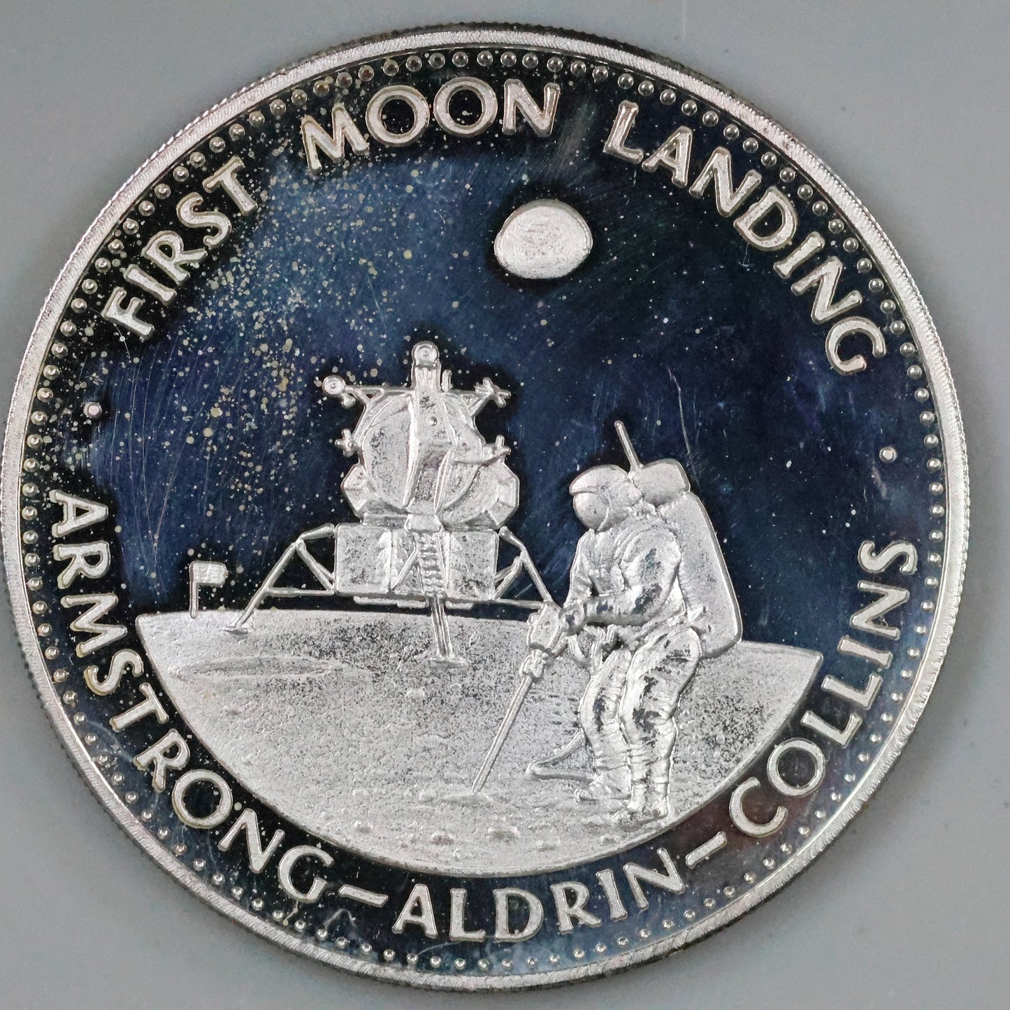 Danbury Mint Men In Space - Apollo XI 1st Moon Landing Sterling Silver Proof Coin Medal