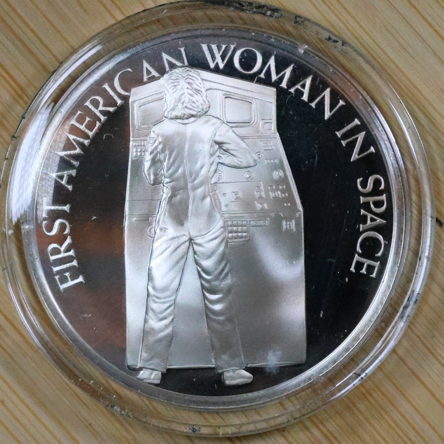 Franklin Mint American Space Flight Medal - Challenger Sterling Silver Proof w/ Capsule