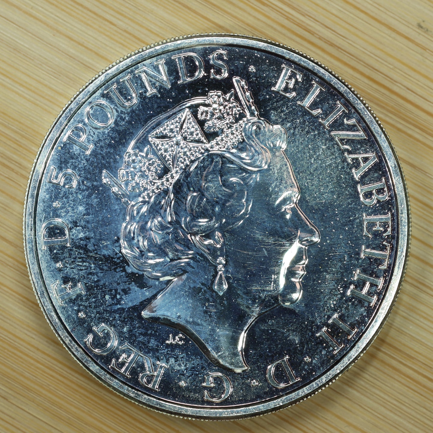 2017 GB 2 oz Silver Queens Beasts Red Dragon of Whales Exact Coin Pictured