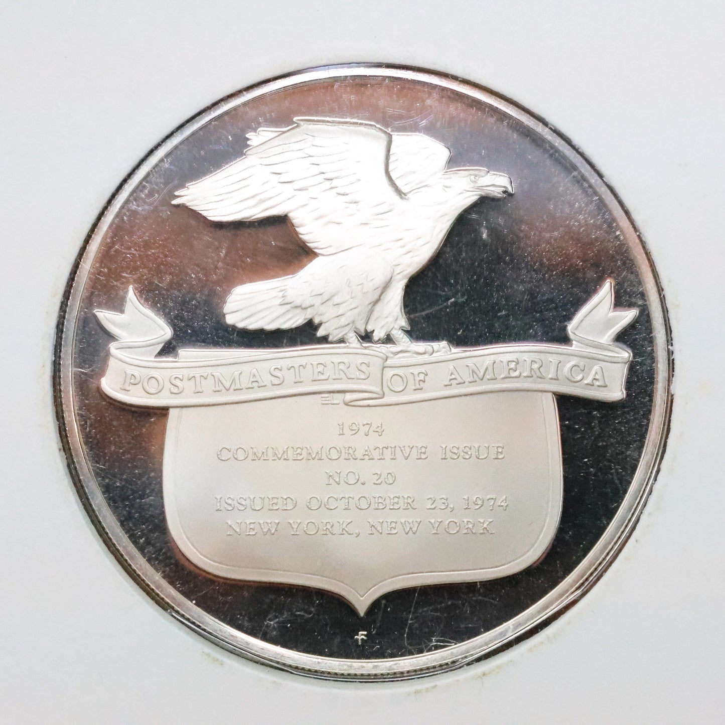 1974 Postmasters of America STERLING SILVER Art Round - No. 20 Christmas Ice Skating