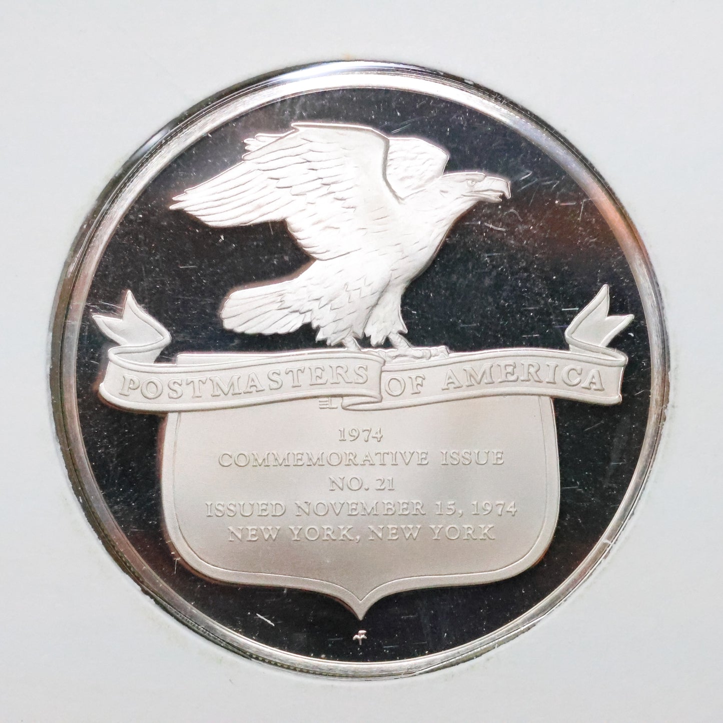 1974 Postmasters of America STERLING SILVER Art Round - No. 21 Christmas