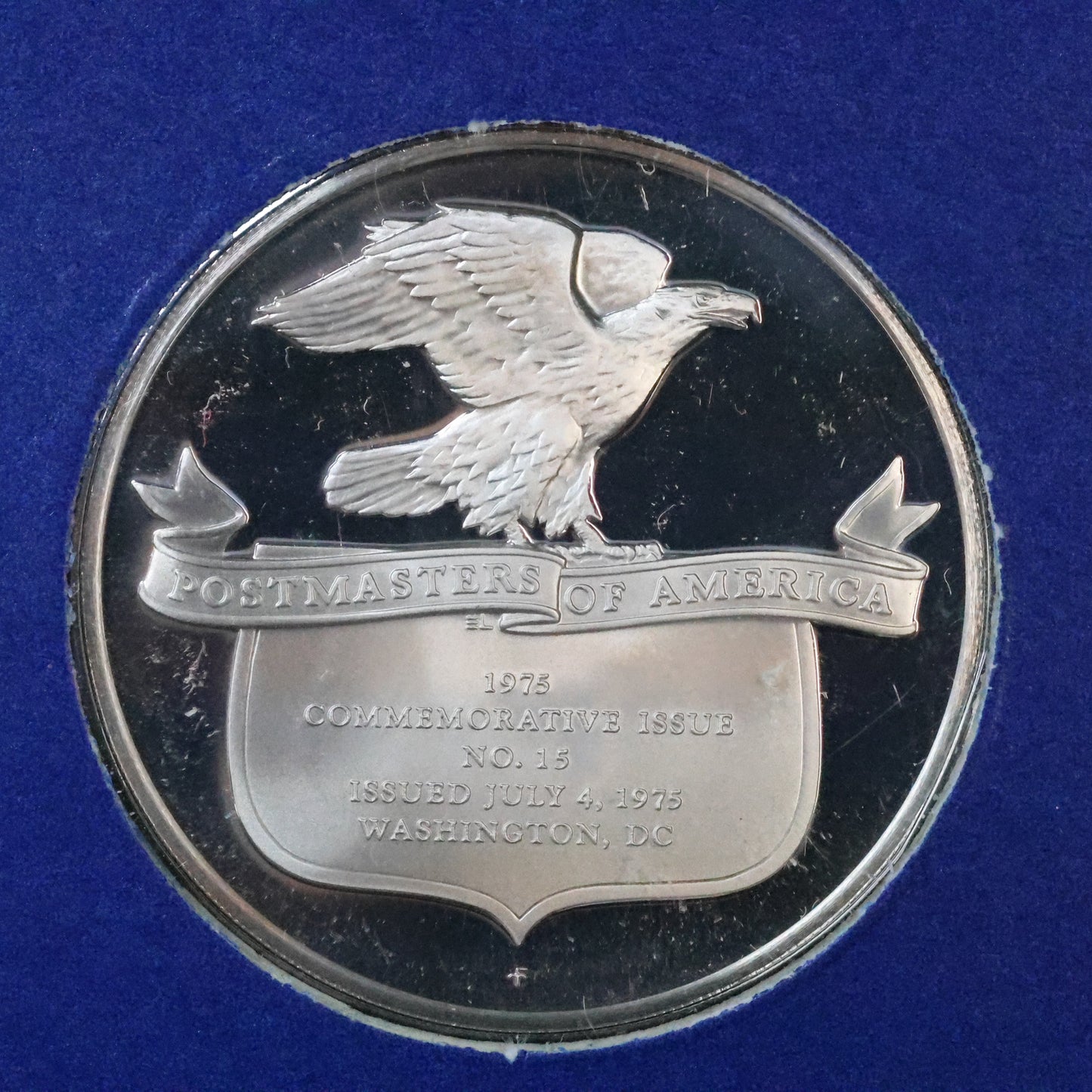 1975 Postmasters of America STERLING SILVER Art Round - No. 15 Continental Marines