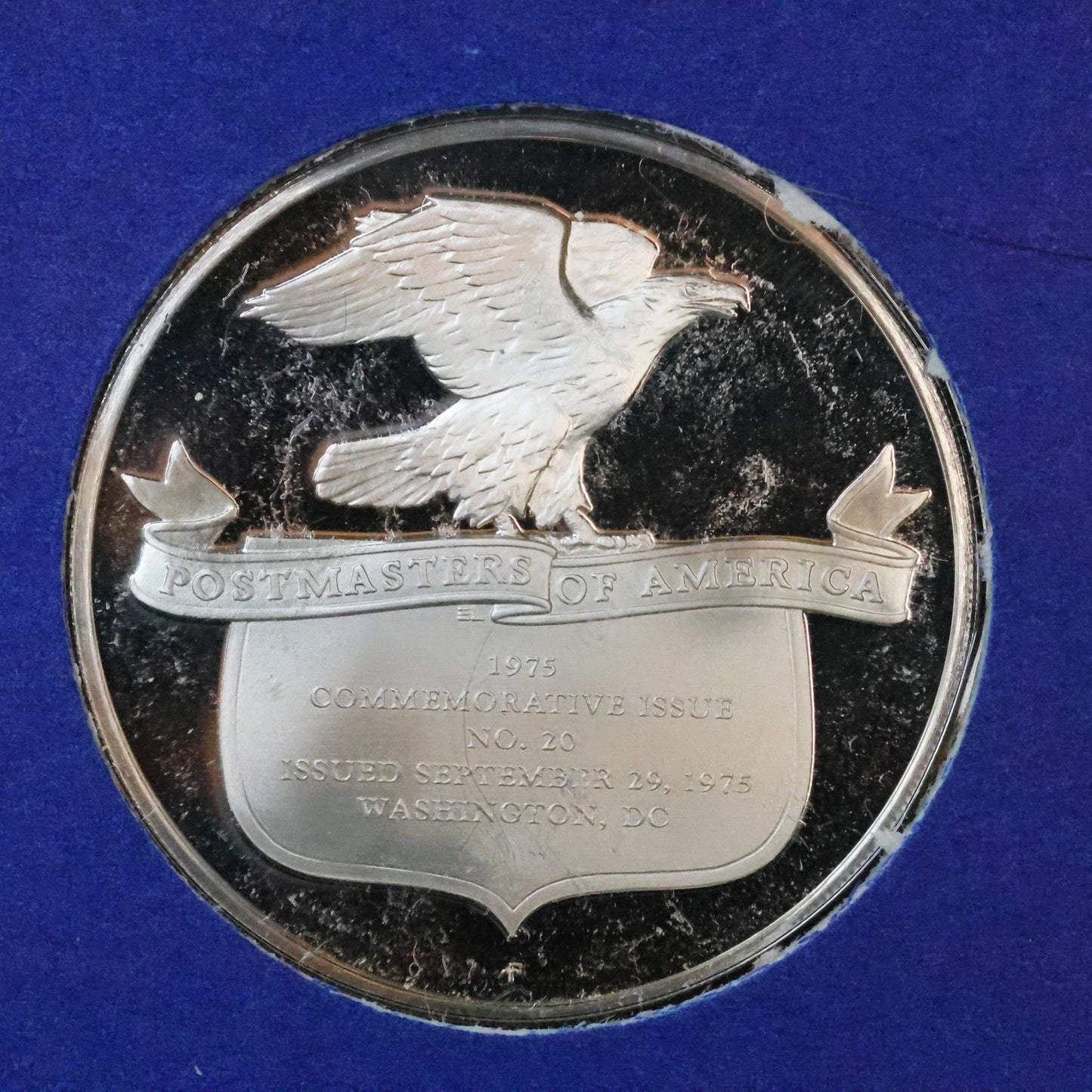 1975 Postmasters of America STERLING SILVER Art Round - No. 20 World Peace Through Law