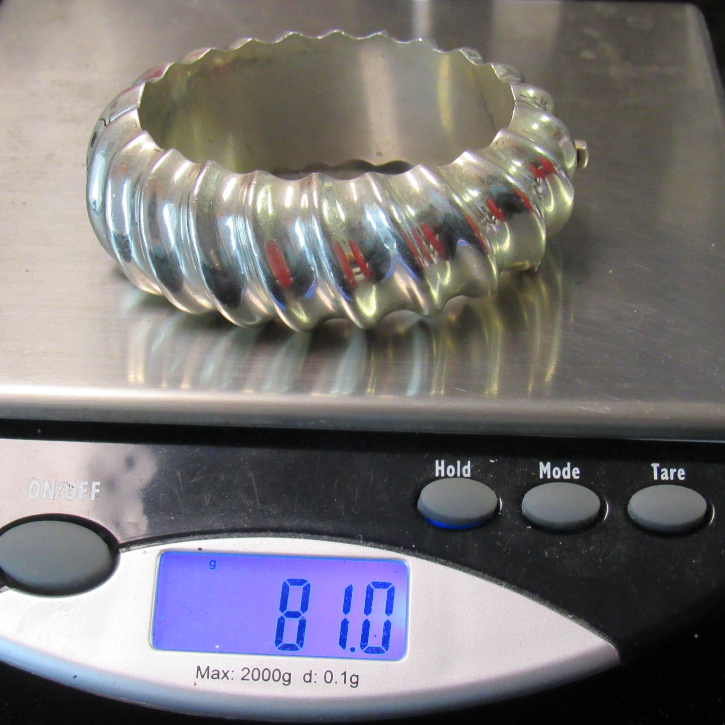 Vintage Bayanihan Sterling Silver Modernist Heavy Chunky Bangle Hinged Bracelet
