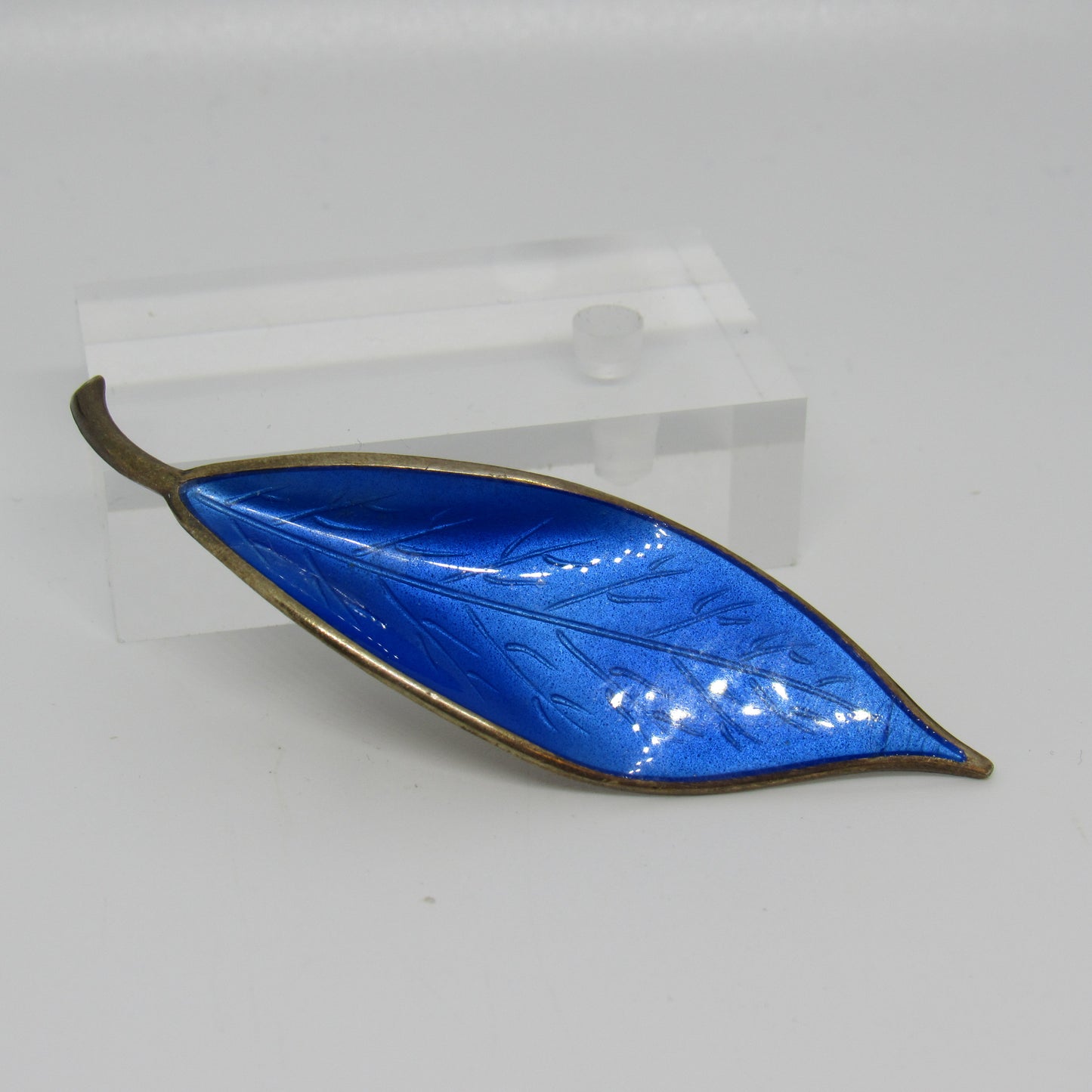 David Andersen DA Norway Sterling Silver 925 Blue Enamel Leaf Pin Brooch
