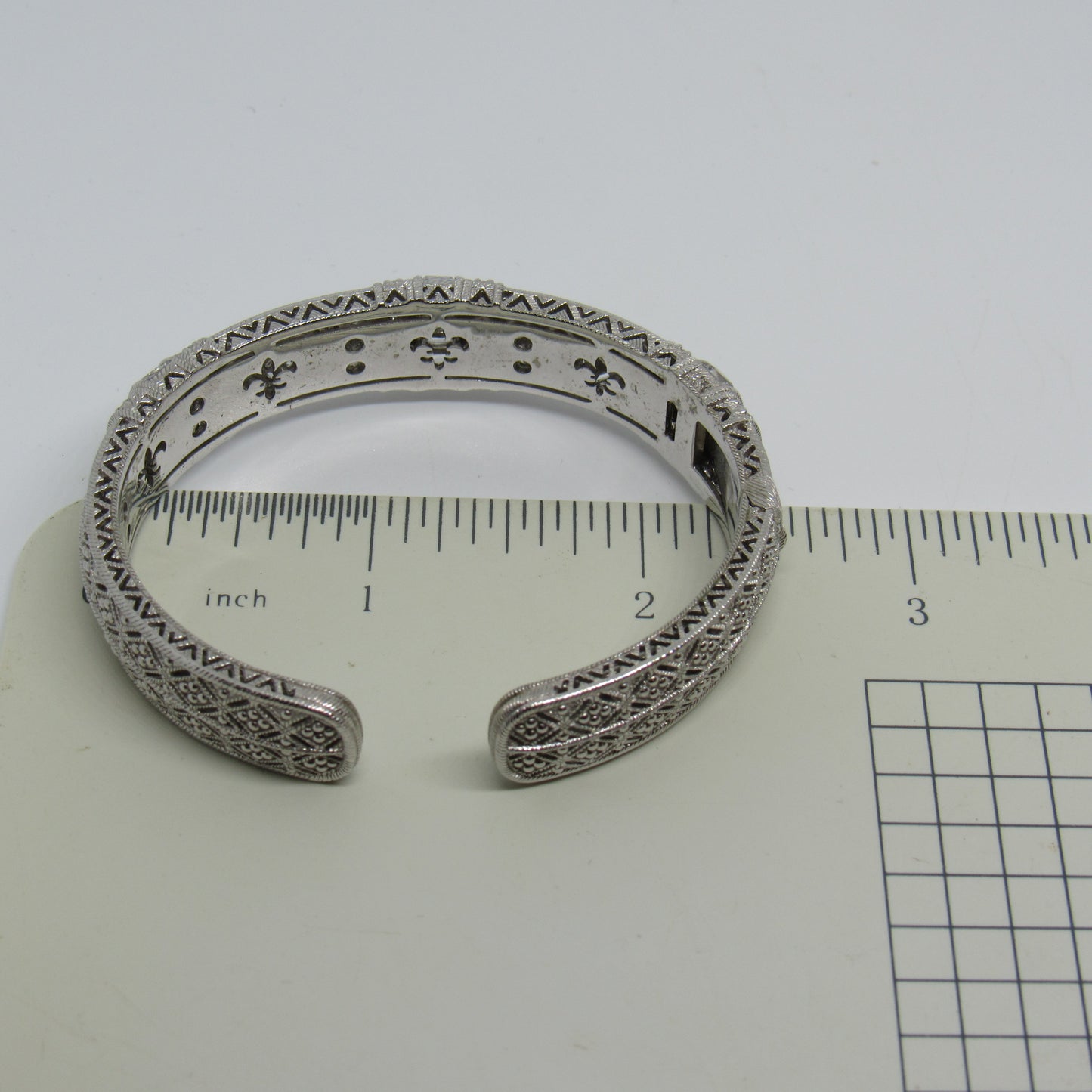 Judith Ripka Estate Pia Diamonique Hinged Cuff - 6 inch