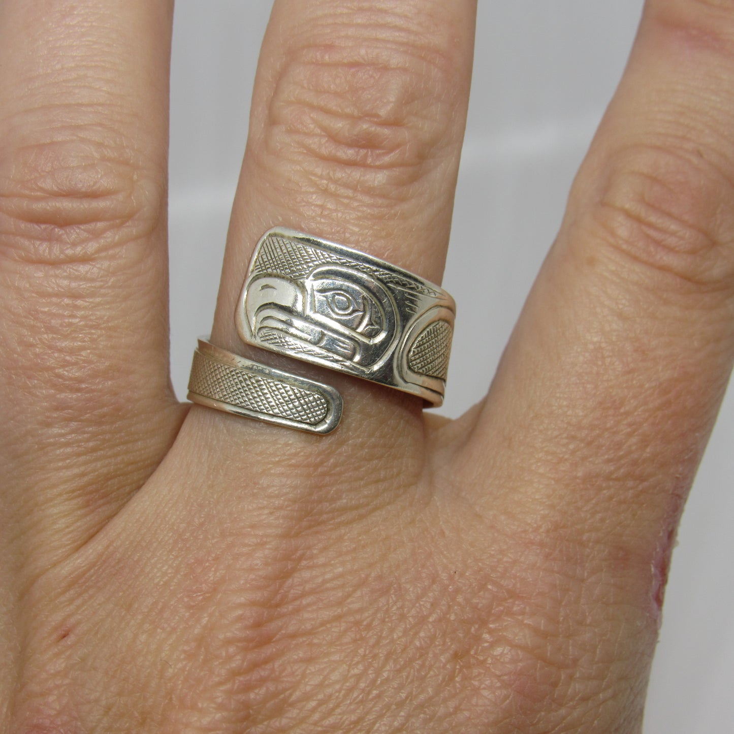 Mike Matilpi Sterling Silver 925 Carved Wrap Ring Eagle - Sz ~10
