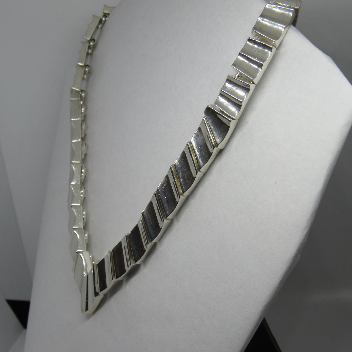 Vintage Mexico Sterling Silver 925 Pointed Hinge Link Collar Heavy Necklace - ~16 in, ~185 gr