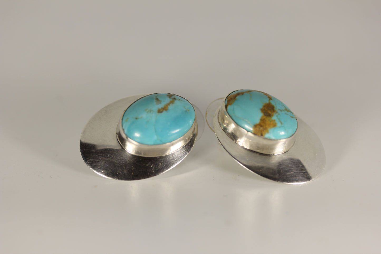 Vintage Sterling Silver Native American Turquoise Stud Earrings Signed RT