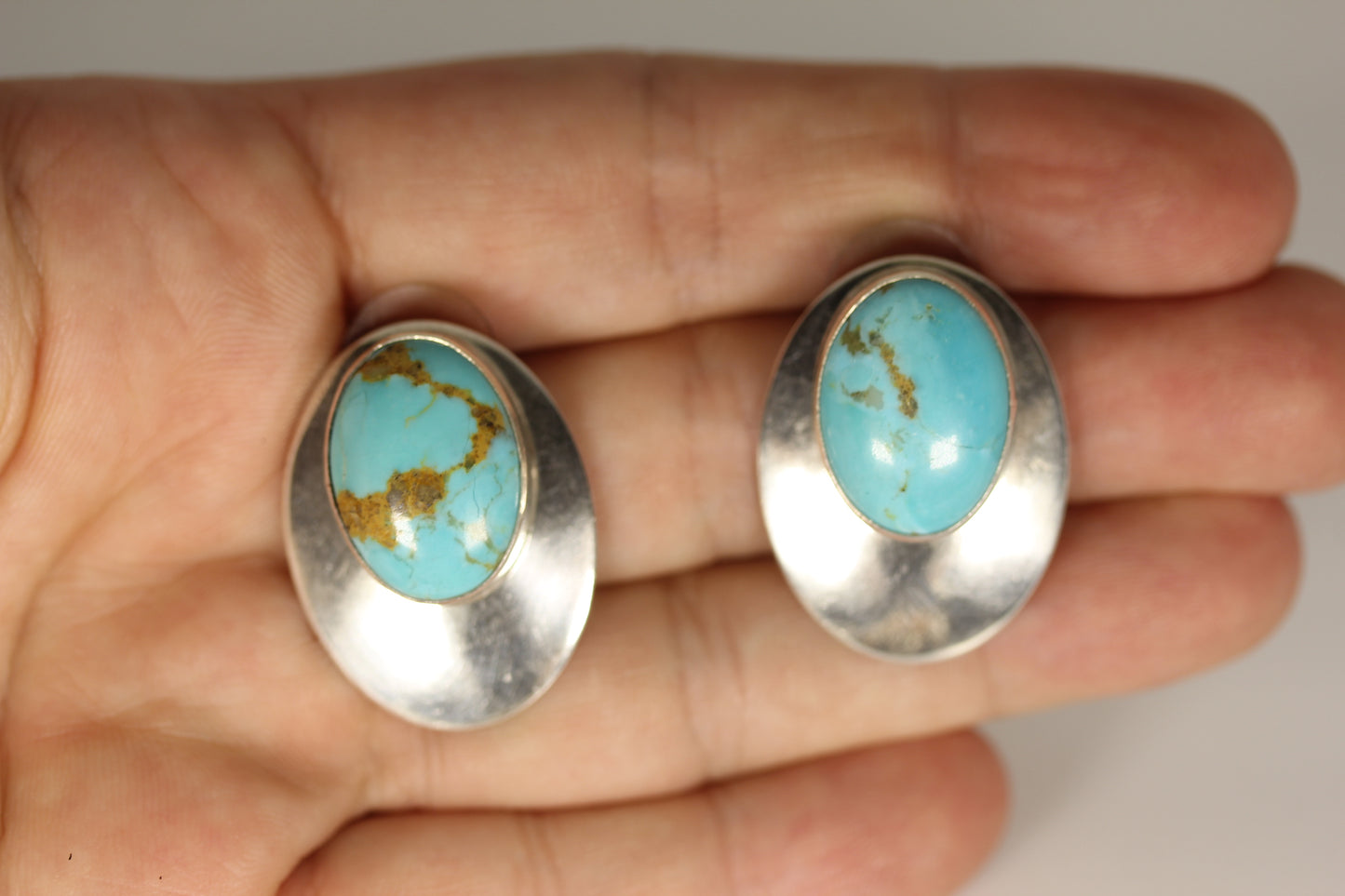 Vintage Sterling Silver Native American Turquoise Stud Earrings Signed RT
