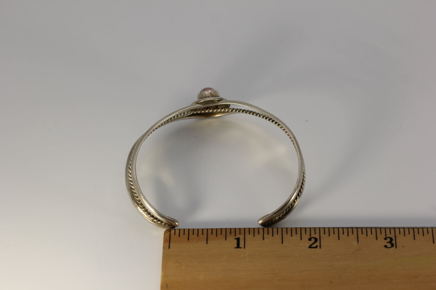 Vintage Navajo Sterling Silver Pink Mother of Pearl? Signed LJM Cuff Bracelet - 15.5 gr 6 in