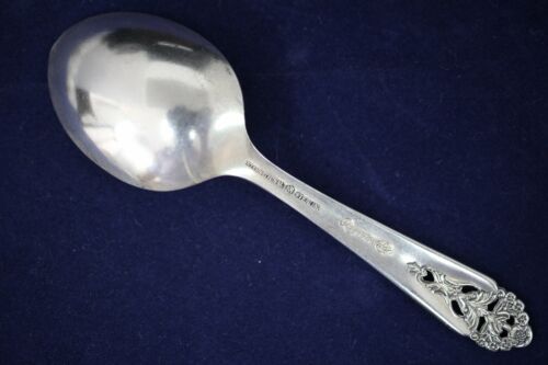 International Queen's Lace Sterling Silver Baby Spoon - No Mono