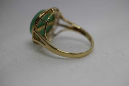 14k Yellow Gold Greek Key Design Round Green Jade Ring - Size 6.5