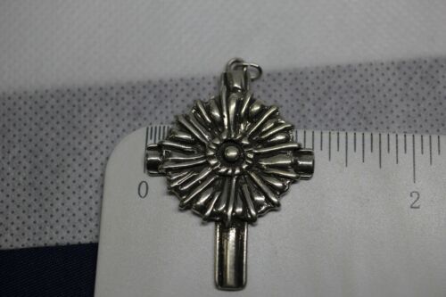 Sterling Silver 925 Celtic Style Cross Crucifix Pendant Unique Design 1.75 inch