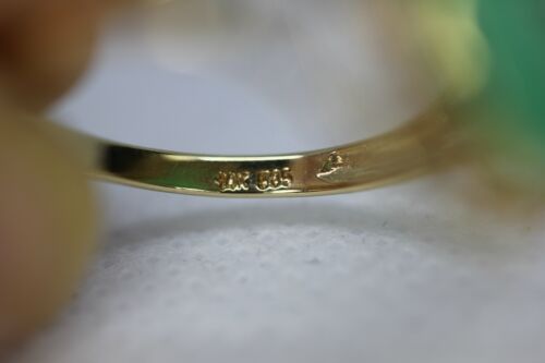 14k Yellow Gold Greek Key Design Round Green Jade Ring - Size 6.5