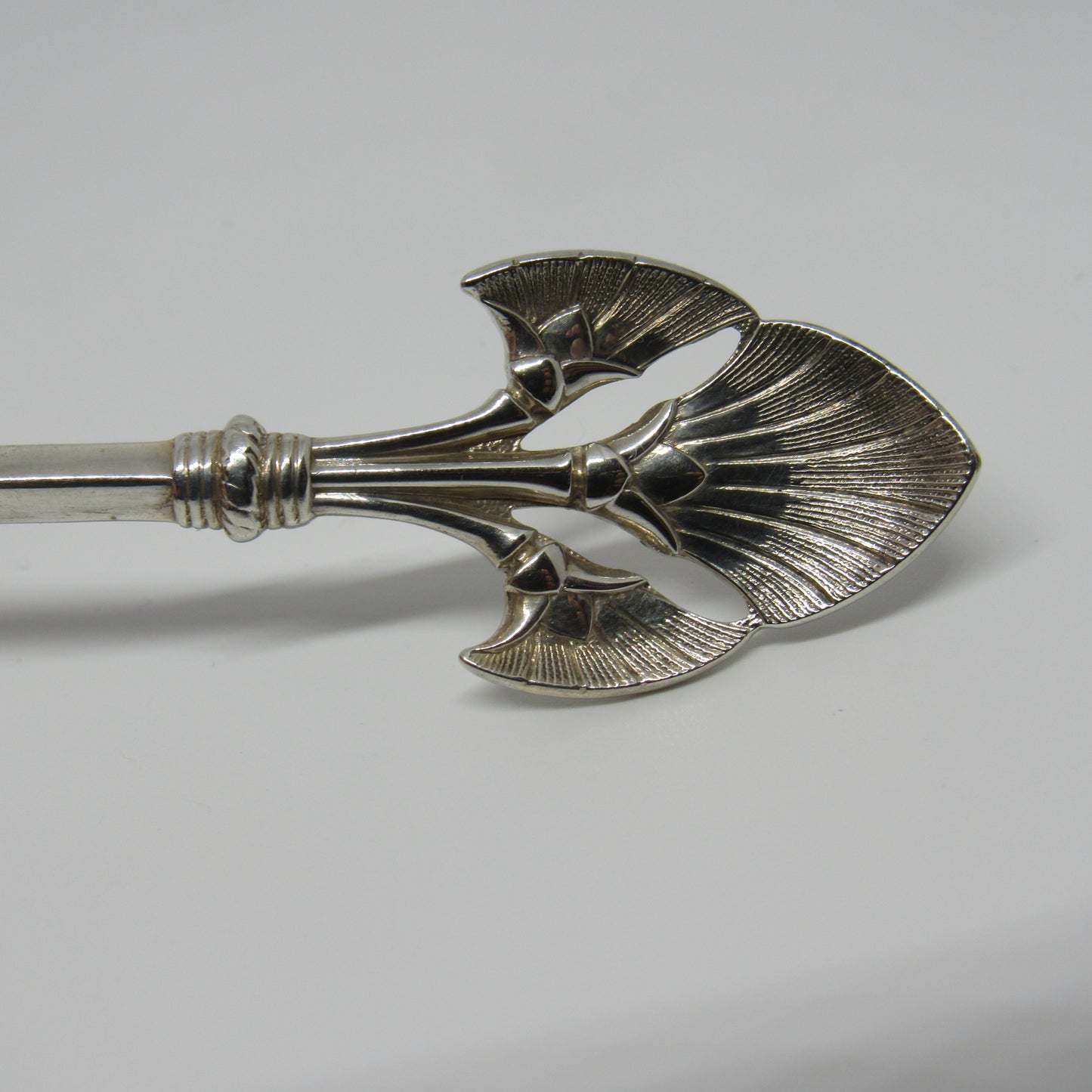 Gorham Lotus Sterling Silver Bucket Style Cream Ladle - Mono