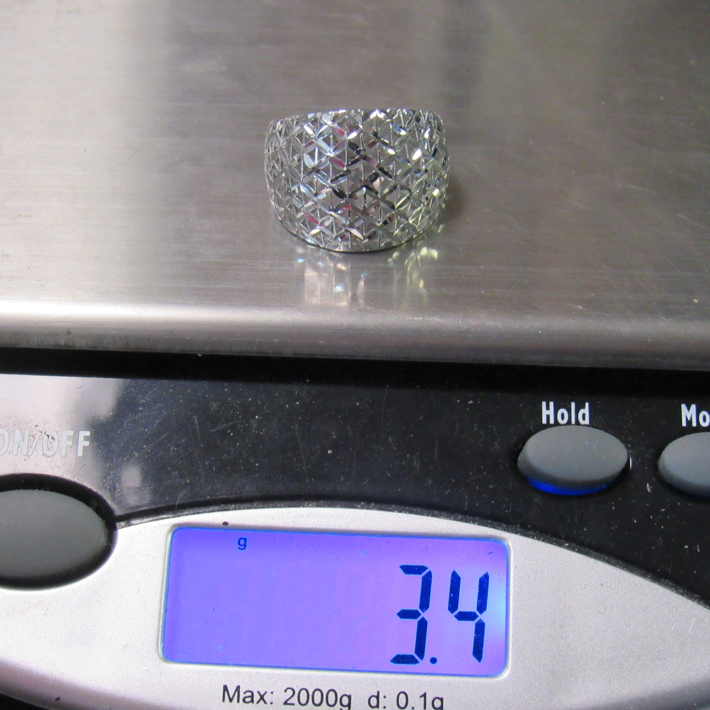 14k White Gold Ring Band Wide Face Etched Triangles AK Turkey - Size 6