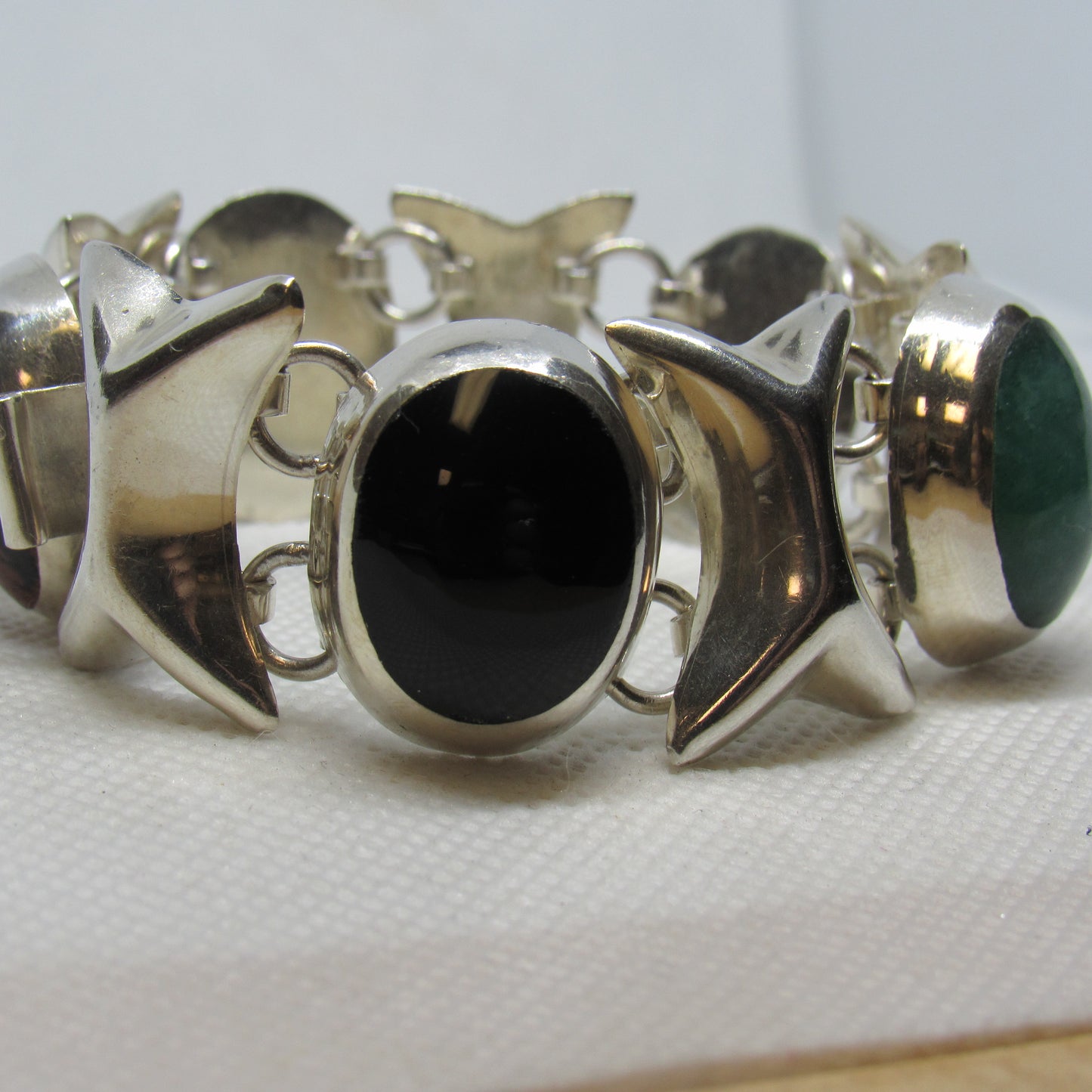 Vintage Mexico Sterling Silver Multi-Stone Cabochon XO Bracelet TD-102 - ~6.75 inch