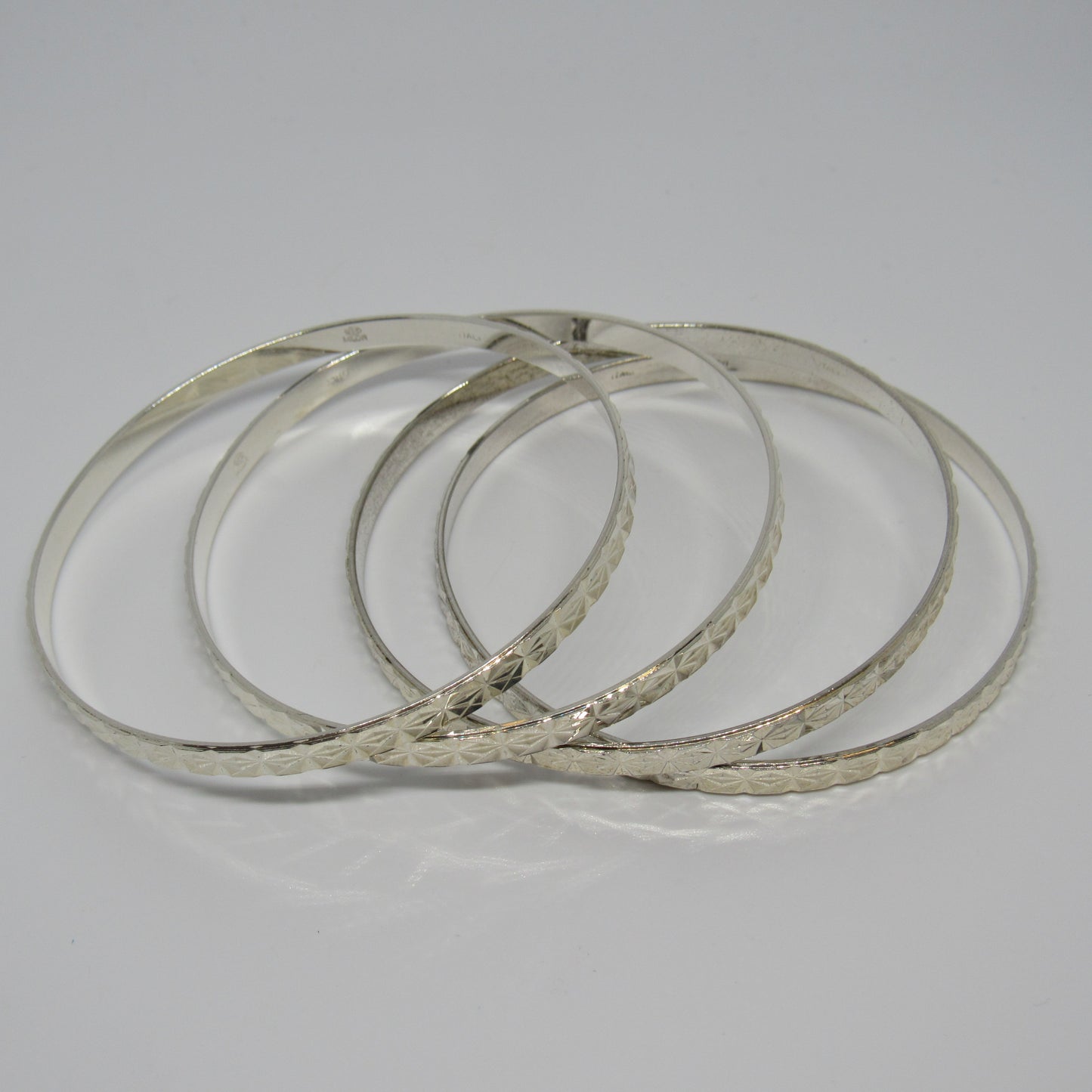 Milor Italy Sterling Silver 925 Texture Etched Starburst Lot of 4 Bangle Bracelets - 7.5 in