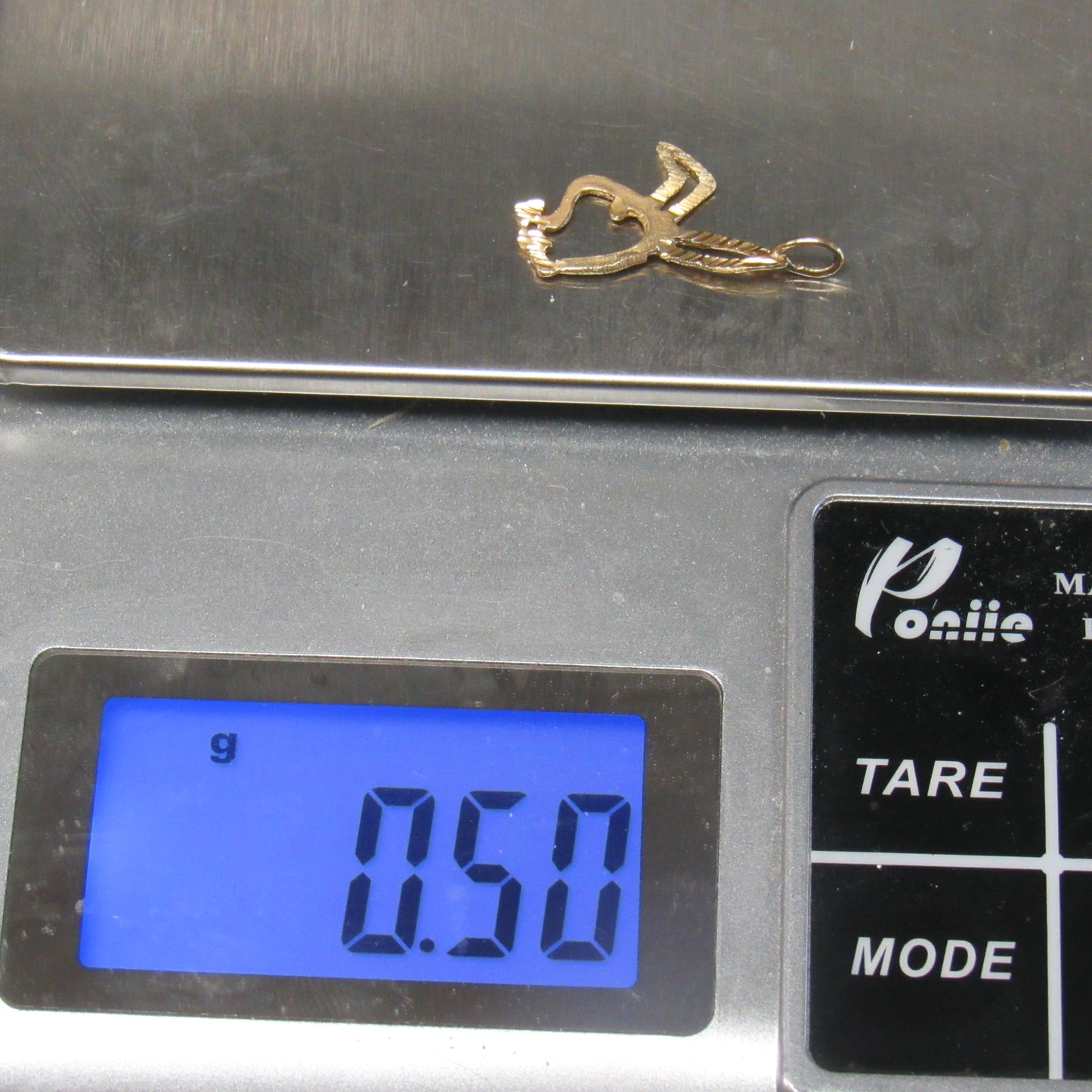 14k Yellow Gold Vintage Diamond Cut Bunny Pendant