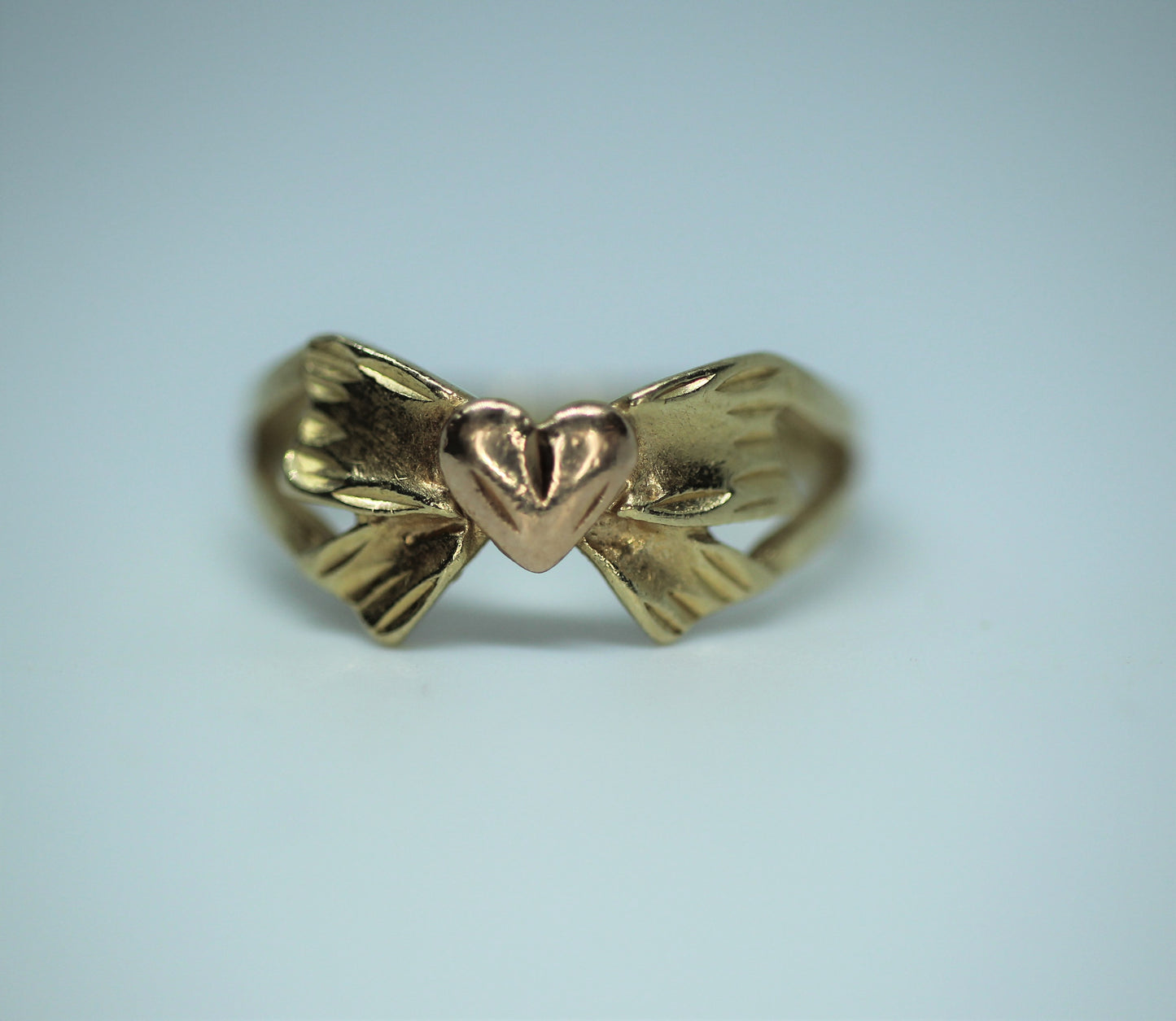 14K Yellow & Rose Gold Bow Heart Michael Anthony Ring Band - Sz 3
