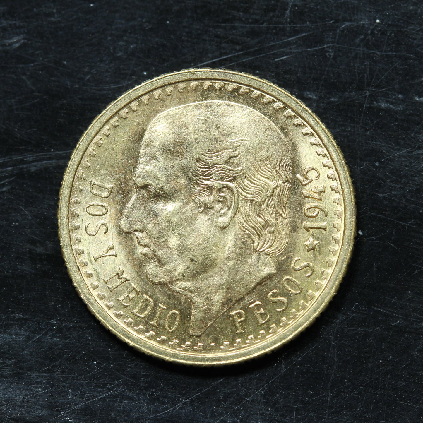 1945 2.5 Pesos Dos Y Medio Pesos Mexico Gold Coin