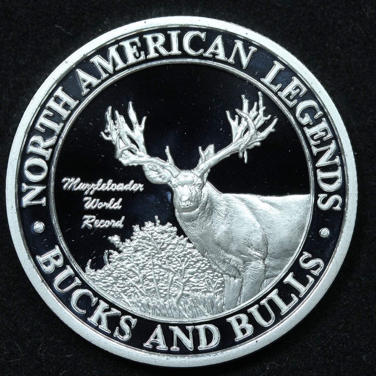 1 oz .999 Fine Silver - North American Hunting Club - Muzzleloader World Record w/ Capsule