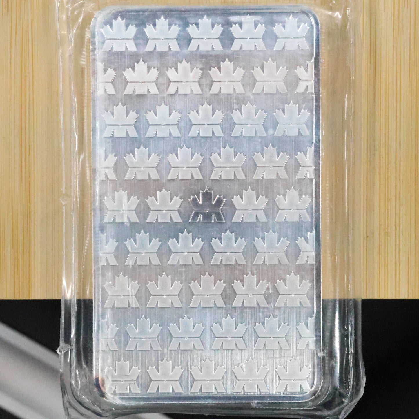 10 oz t RCM (Royal Canadian Mint) .9999 fine Silver Bar Serialized