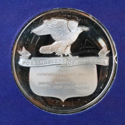 1974 Postmasters of America STERLING SILVER Art Round - No. 2 Robert Frost Good Fences