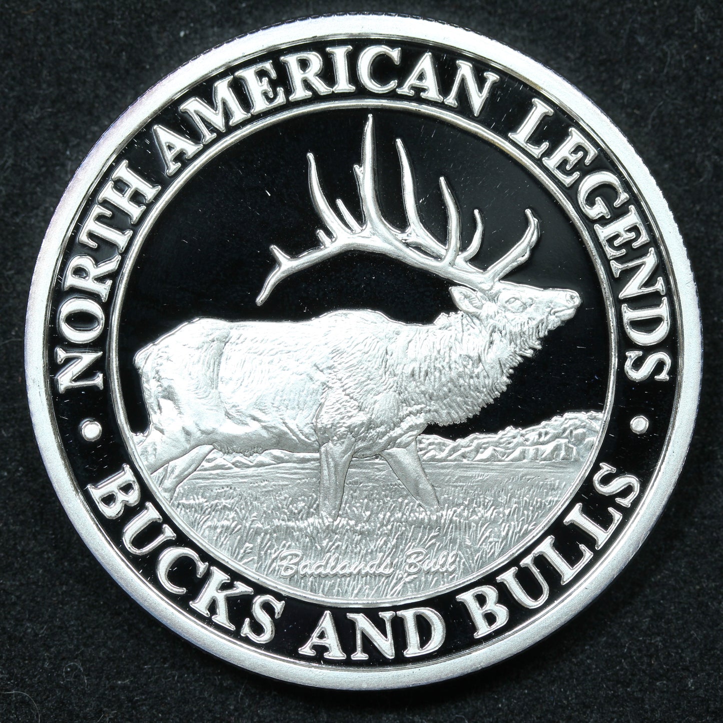 1 oz .999 Fine Silver - North American Hunting Club - Badlands Bull w/ Capsule