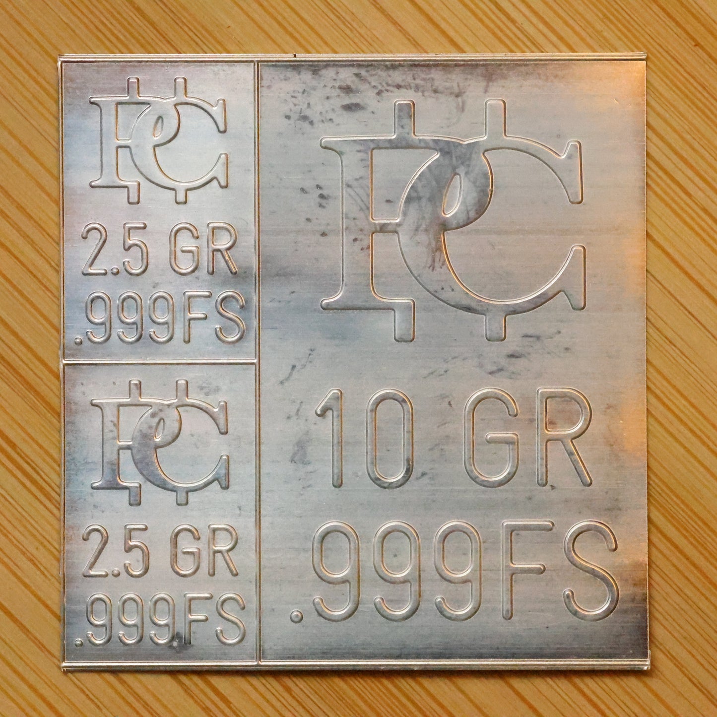 Patriot Coin Silver Bar 15-GRAIN .999 Fine Silver w/ Plastic Holder