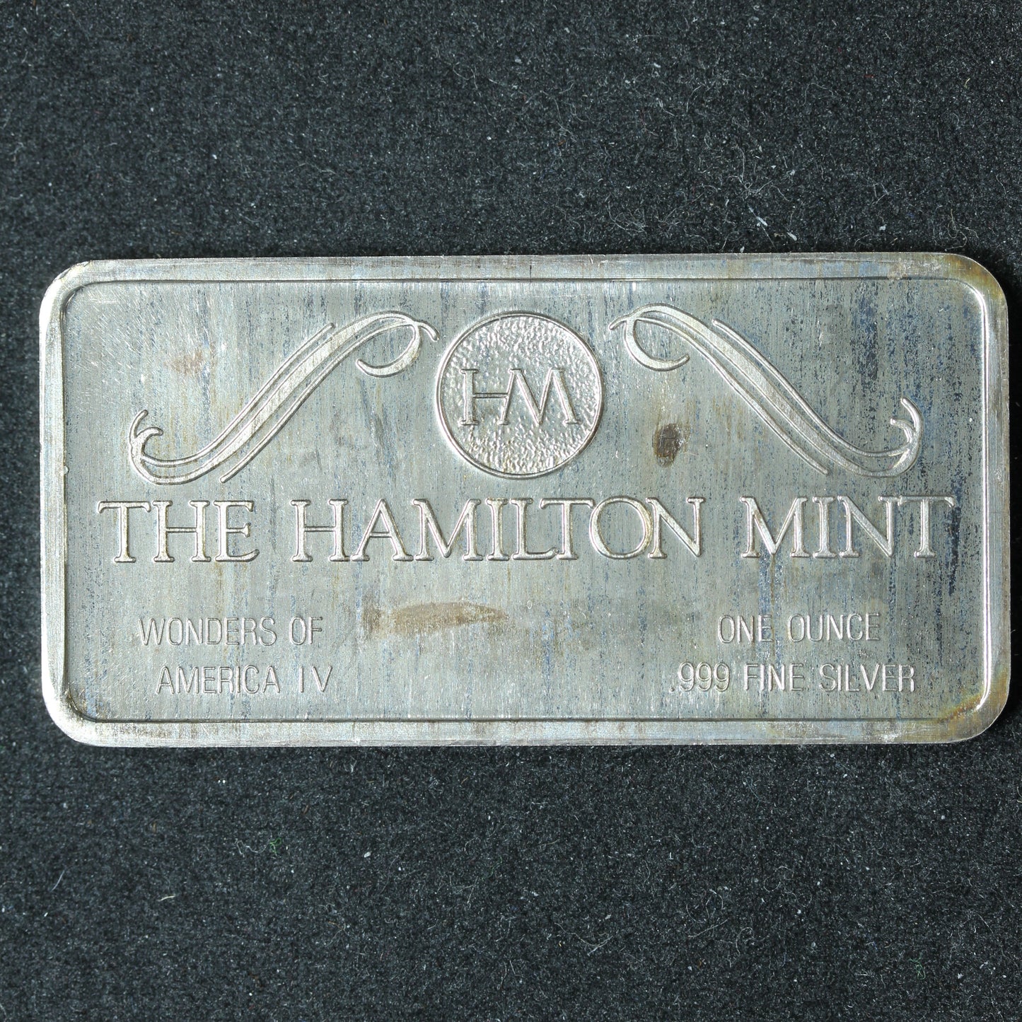 1 oz .999 Fine Silver Bar - 1973 Hamilton Mint Delta Queen Art Bar