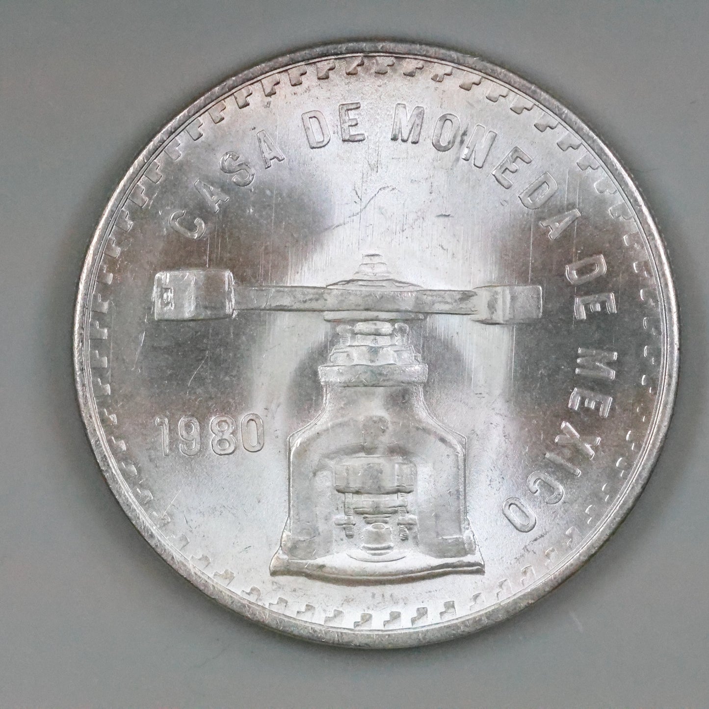 1980 1 oz Una Onza Troy Casa De Moneda de Mexico Silver Coin (.925 Purity)