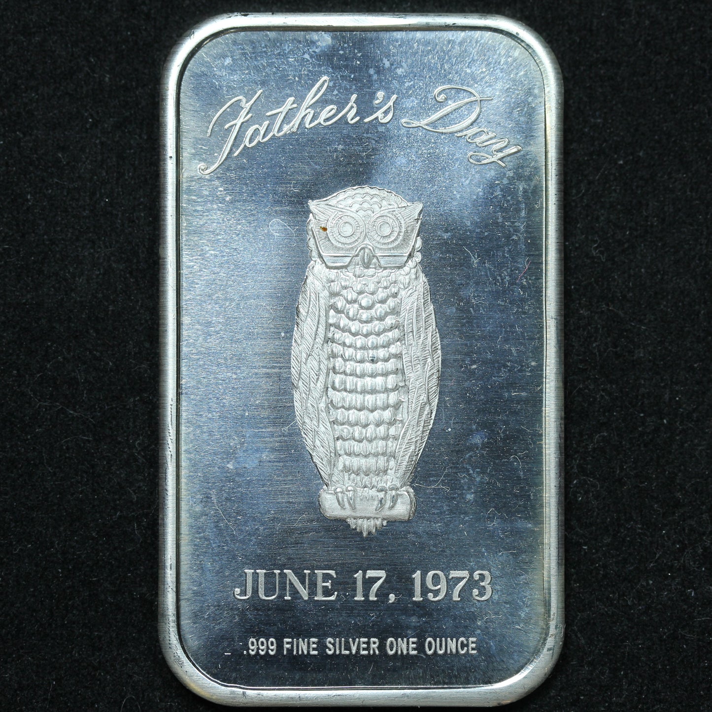 1 oz .999 Fine Silver - Vintage 1973 Father's Day Owl Art Bar Blank Reverse