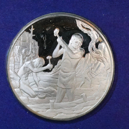1974 Postmasters of America STERLING SILVER Art Round - No. 10 America's Mineral Heritage