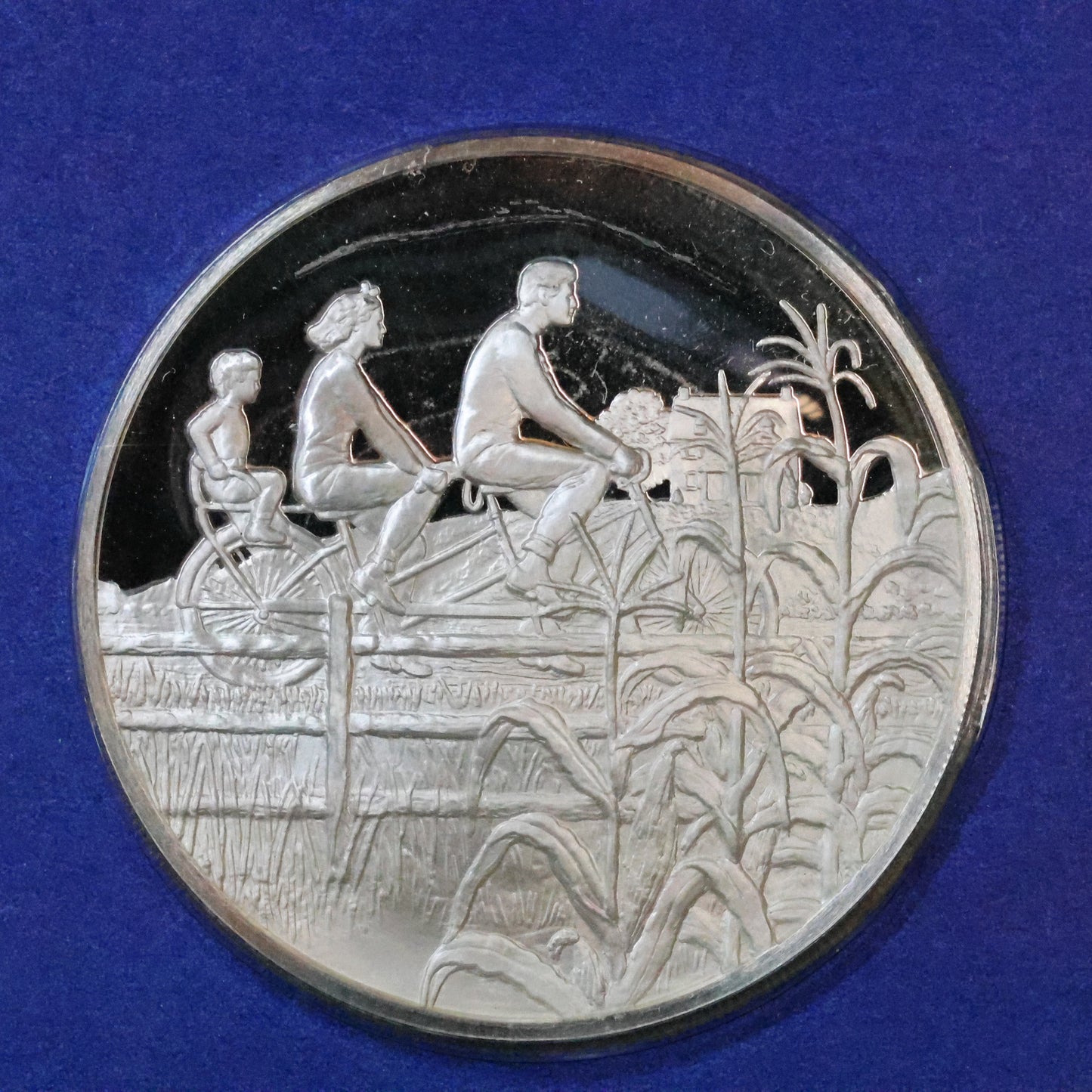 1974 Postmasters of America STERLING SILVER Art Round - No. 16 Conservation