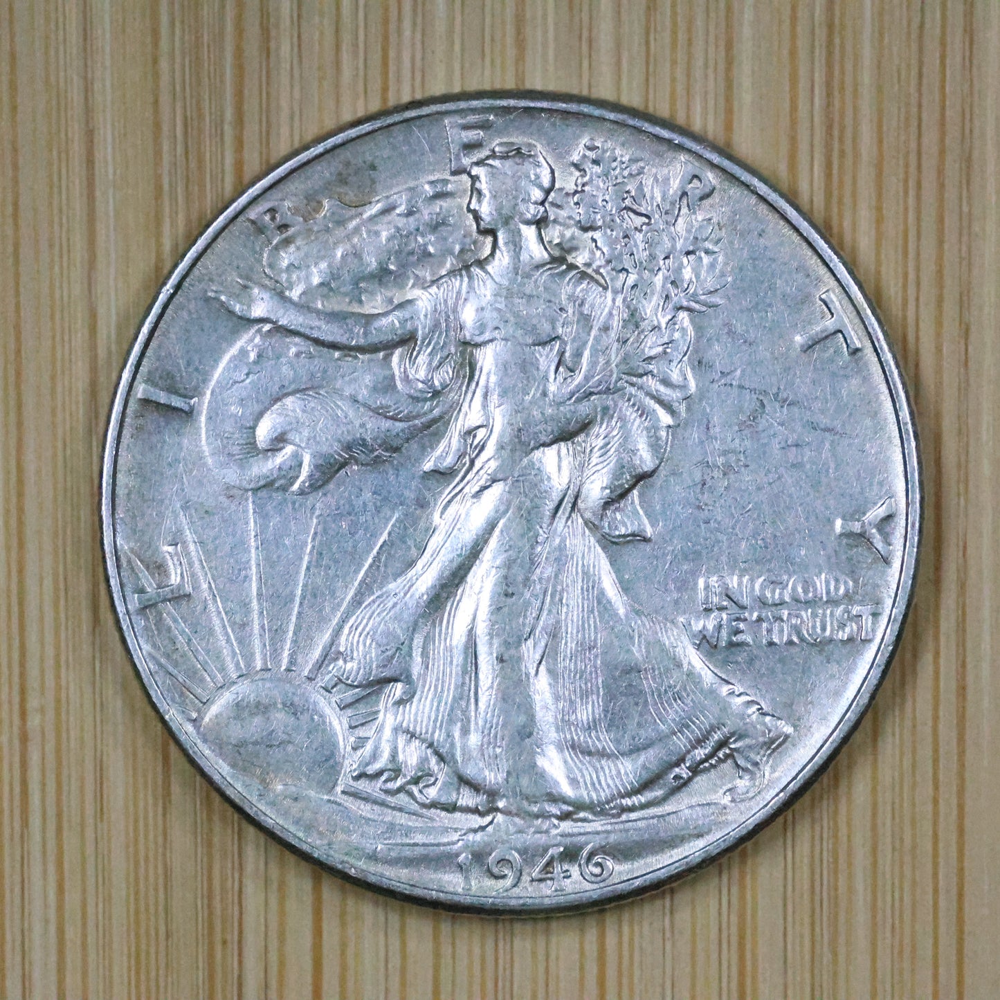 1946 Walking Liberty Silver Half Dollar 50c - Philadelphia