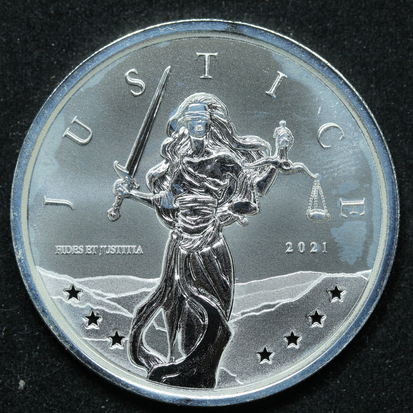 1 oz .999 Fine Silver Coin - 2021 Gibraltar Lady Justice w/ Capsule