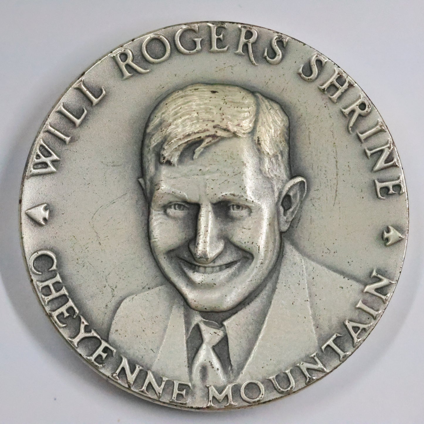 1.45 oz .999 Fine Silver Will Rogers Shrine Cheyenne Man Zoo Silver Medal Medallic Art