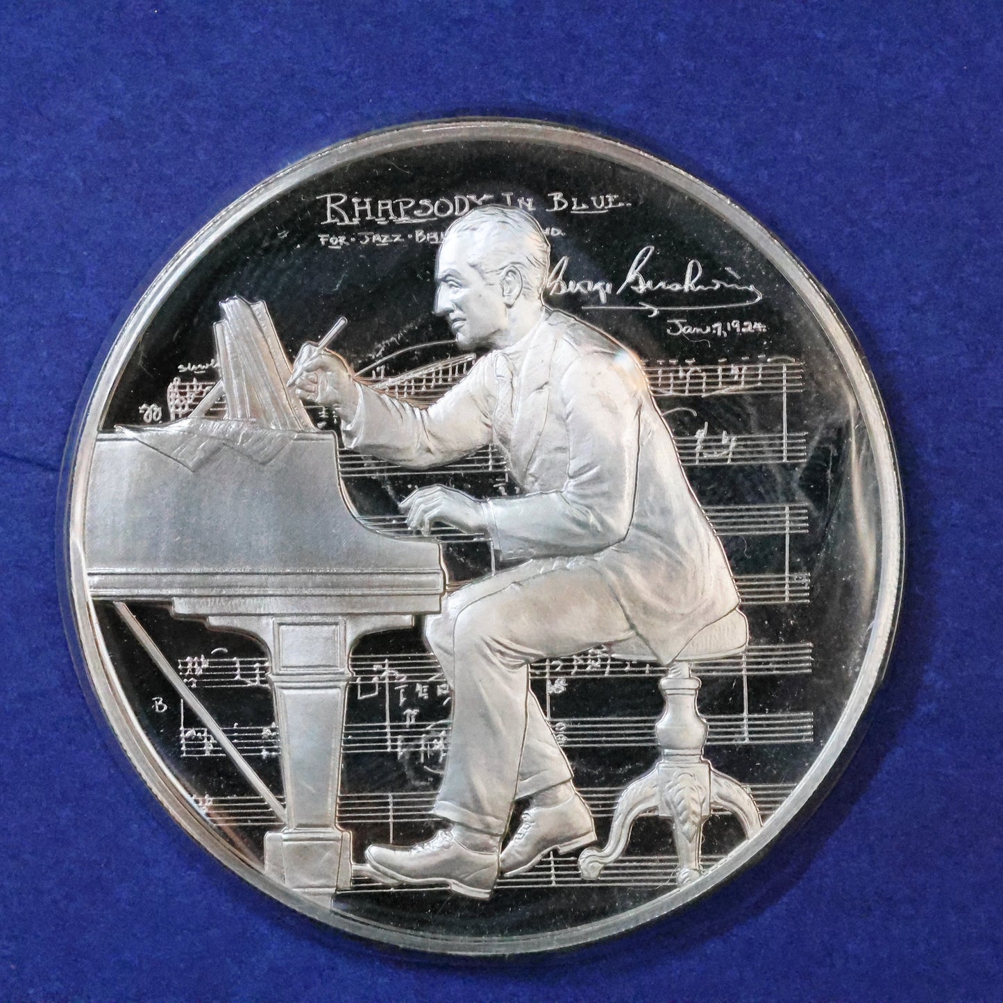 1973 Postmasters of America STERLING SILVER Art Round - No. 38 Rhapsody in Blue
