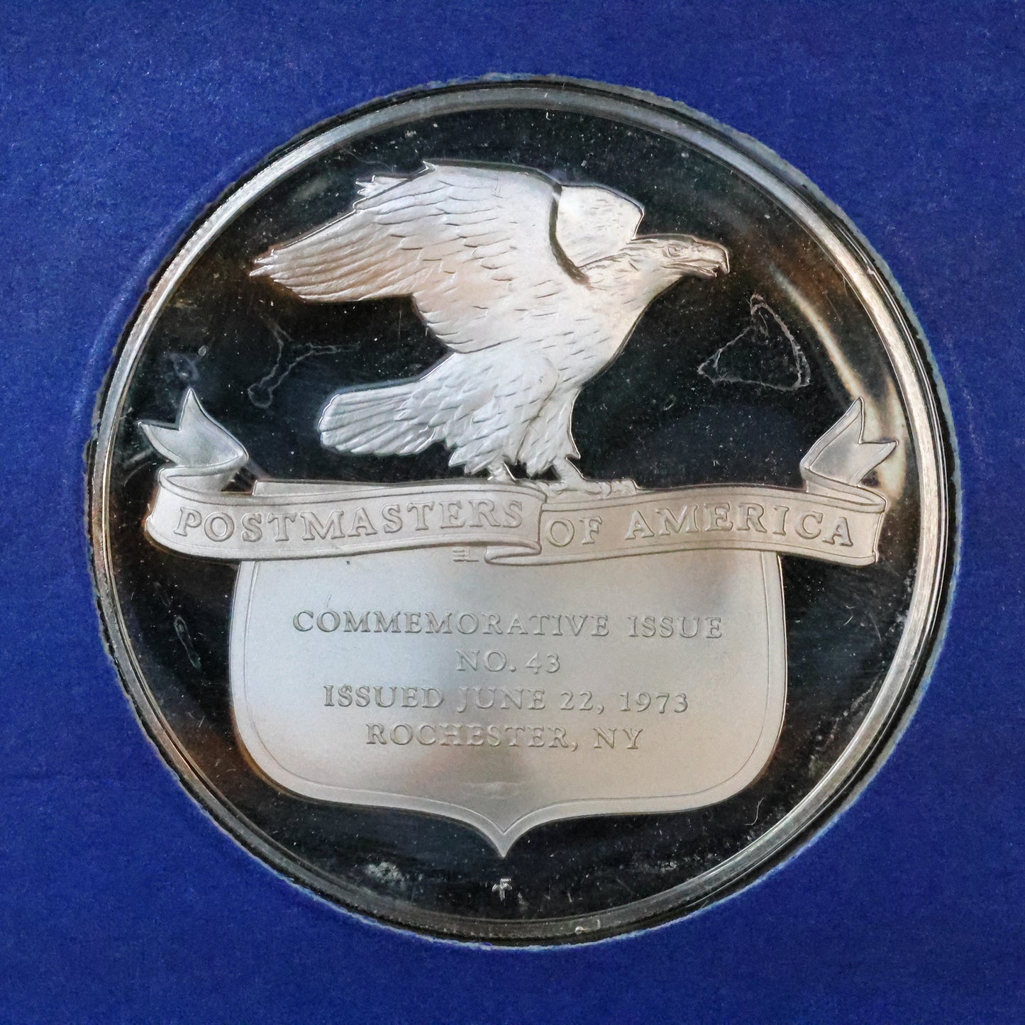 1973 Postmasters of America STERLING SILVER Art Round - No. 43 Colonial Communications