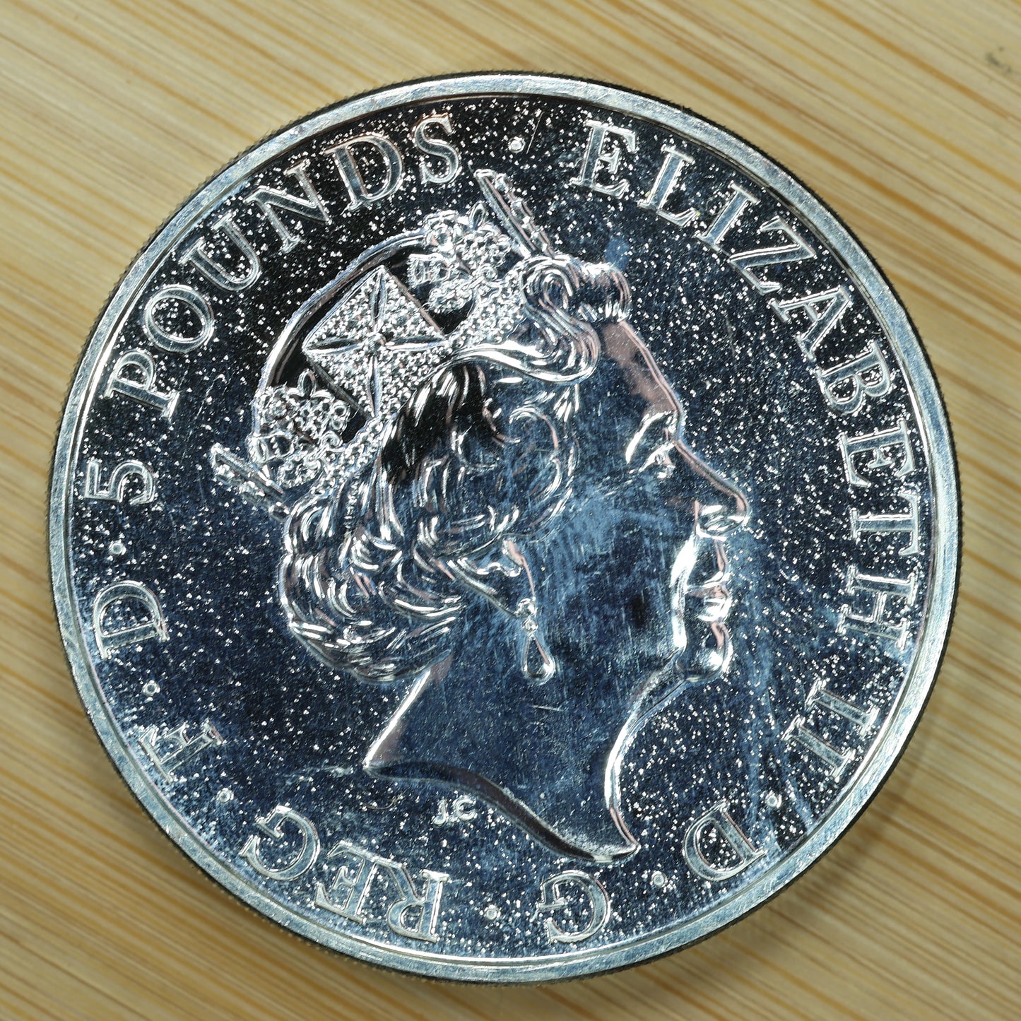 2017 GB 2 oz Silver Queens Beasts Red Dragon of Whales Exact Coin Pictured