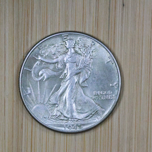 1945 Walking Liberty Silver Half Dollar 50c - Philadelphia