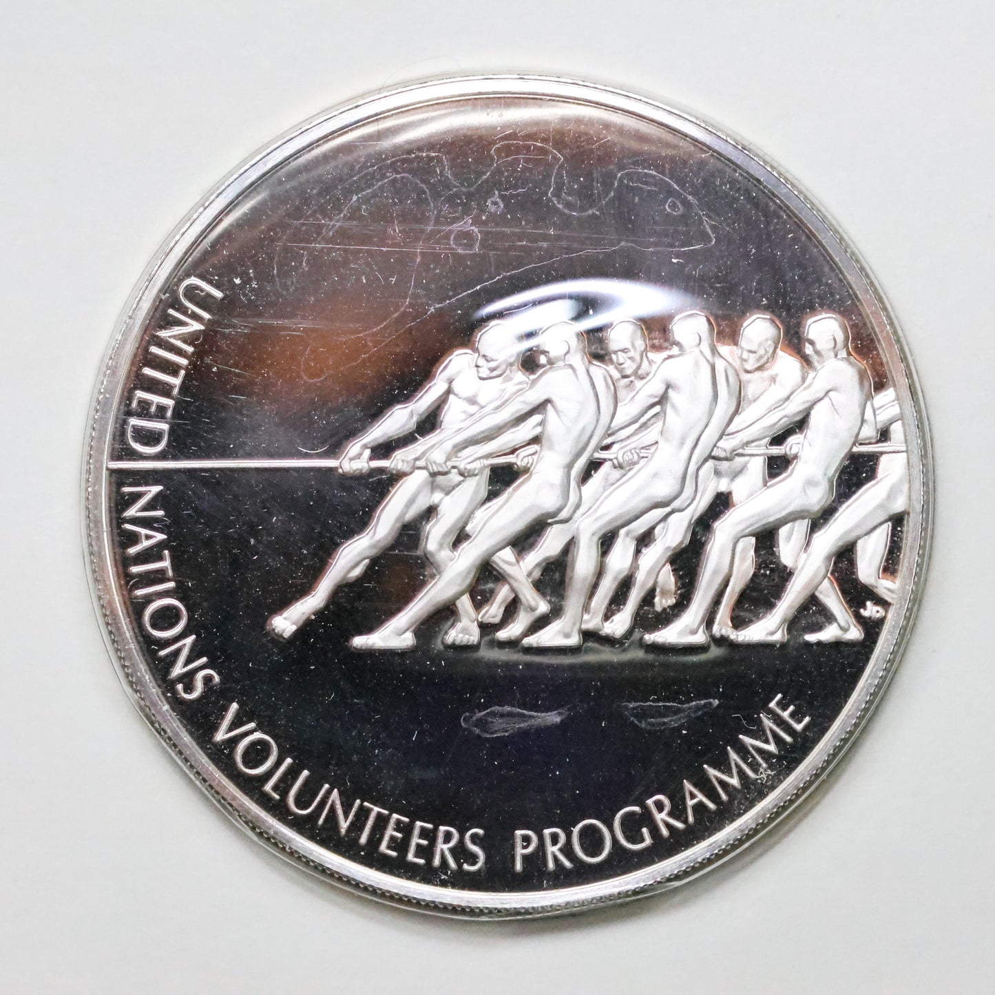 Franklin Mint United Nations STERLING SILVER Art Medals - UN Volunteers Programme