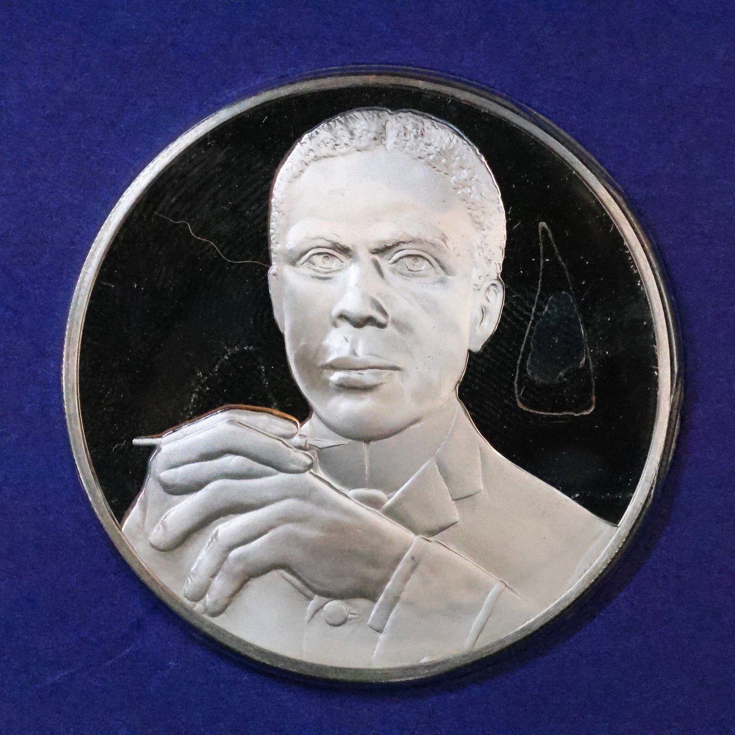 1975 Postmasters of America STERLING SILVER Art Round - No. 10 Poet Paul Laurence Dunbar