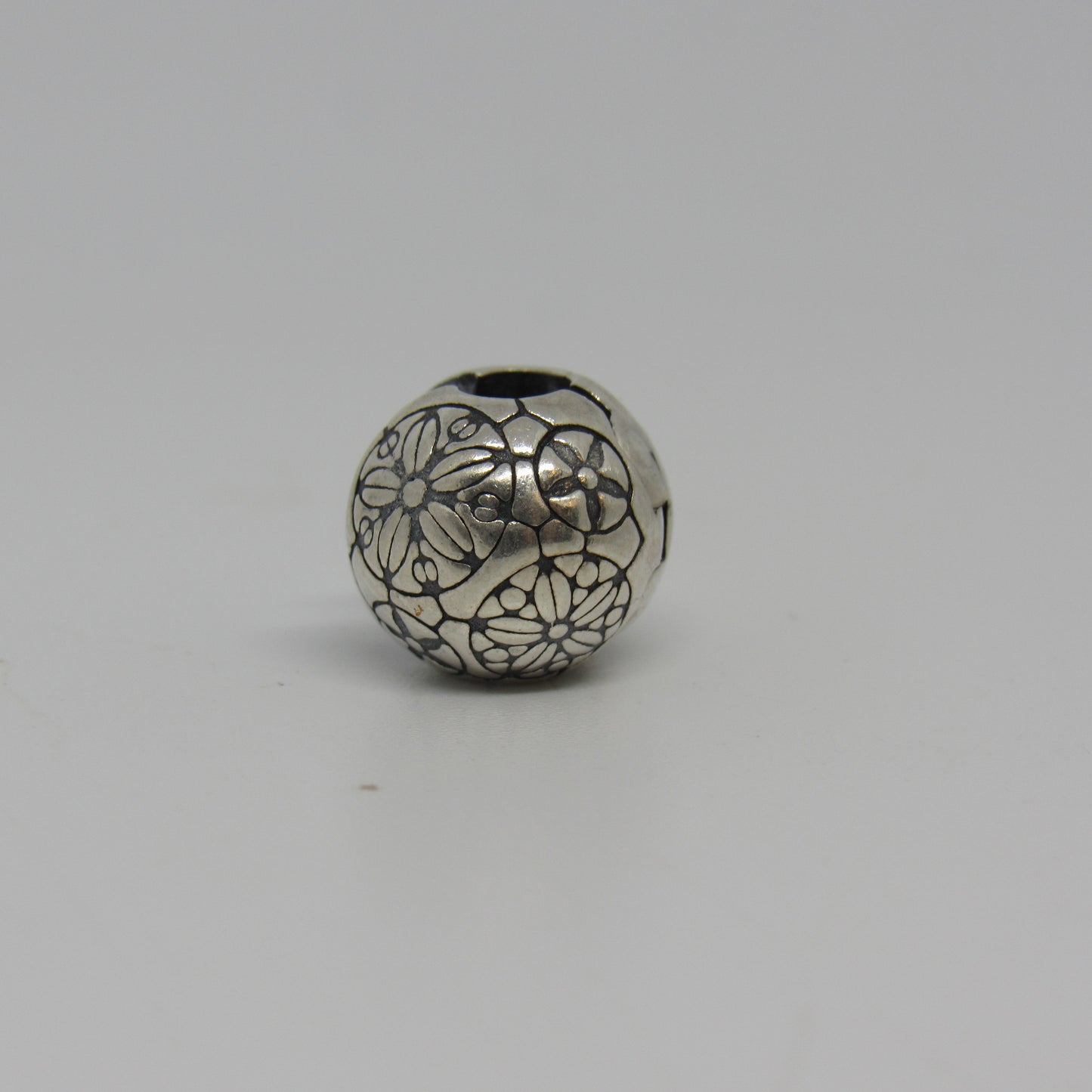 Pandora Sterling Silver Da Vinci Clip Charm Bead - #791010